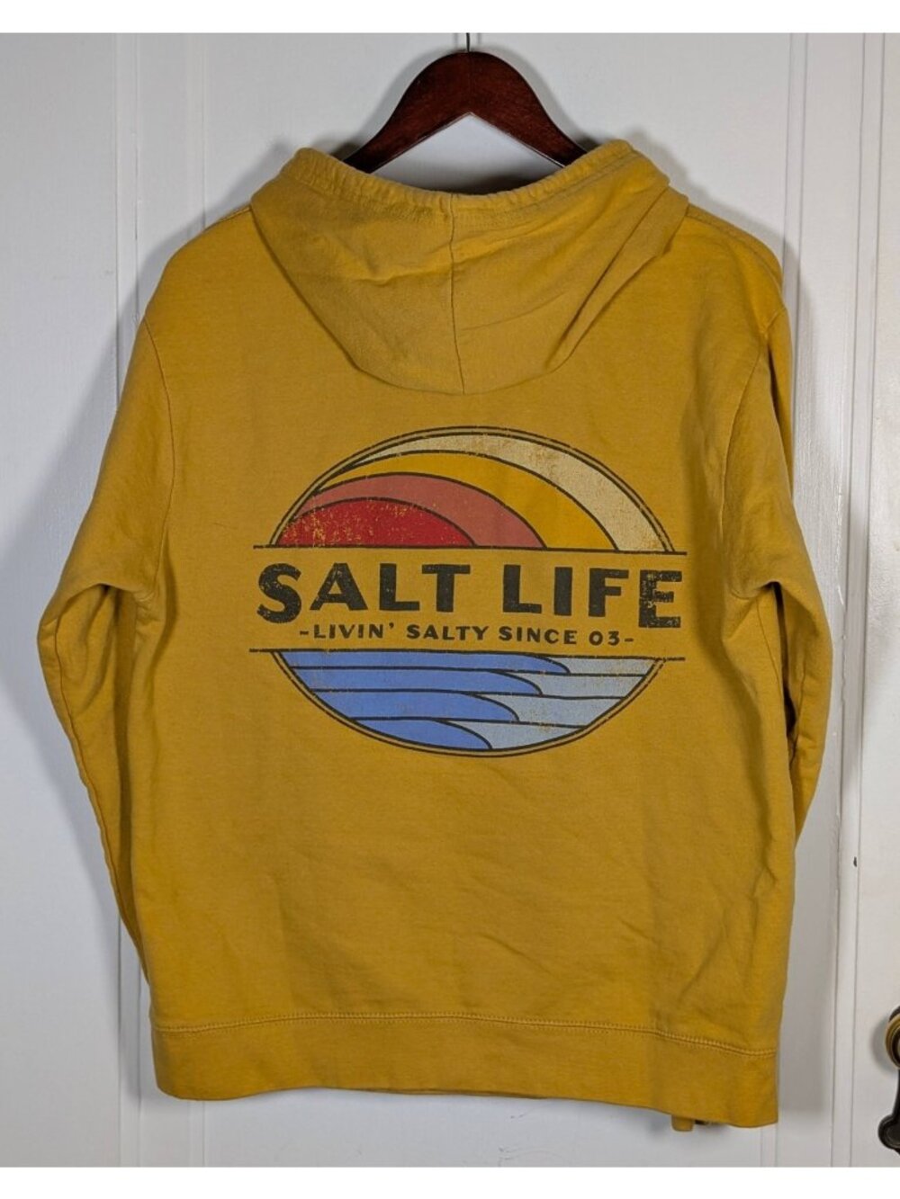 Salt Life Live Salty Unisex Size Medium Yellow Y2K Retro Hoodie Sweatshirt VTG